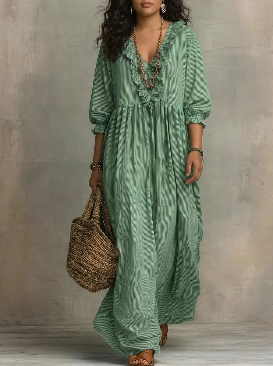 Elowen | Boho Long Sleeve Maxi Dress - Plus size model