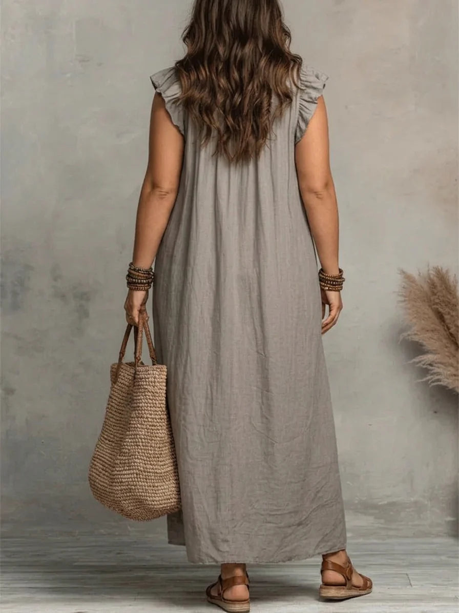 Sienna | Boho Ruffle Maxi Dress - Plus size model