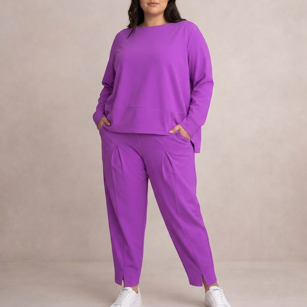 Elżbieta | Minimalist Set - Plus size model